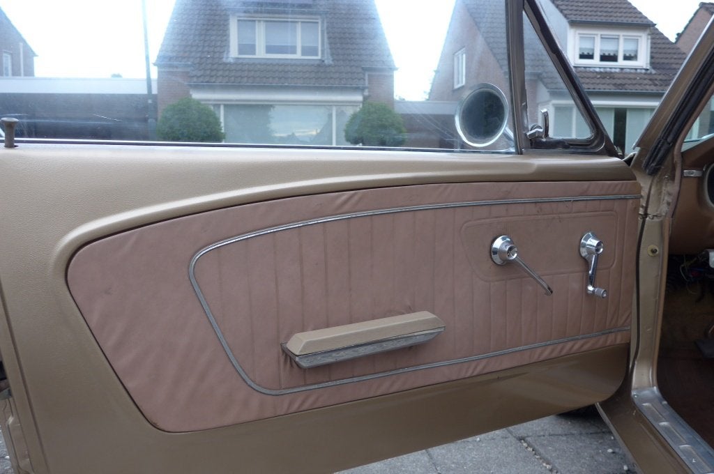 Ford Mustang 260 V8 handgeschakeld Unieke staat! (bj 1965), foto 7