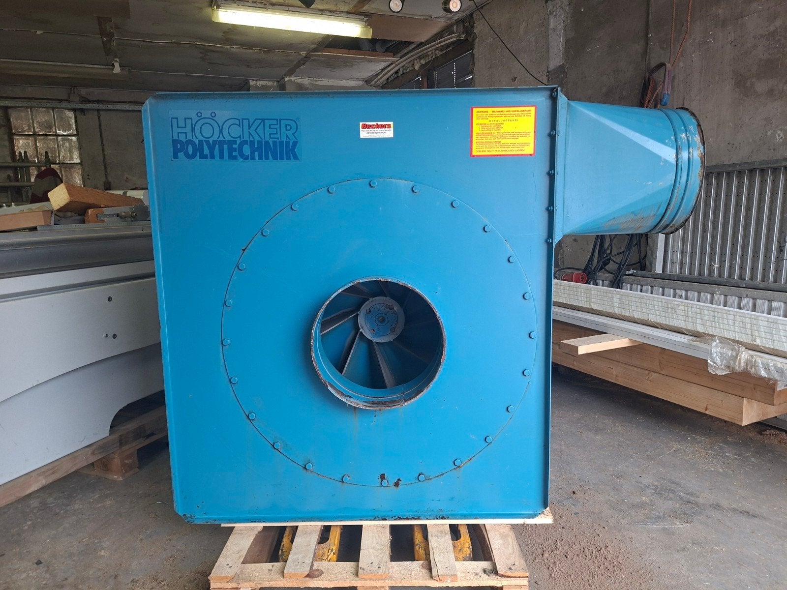 Höcker Polytechnik L 350 Industriële Radiaalventilator, Ophalen