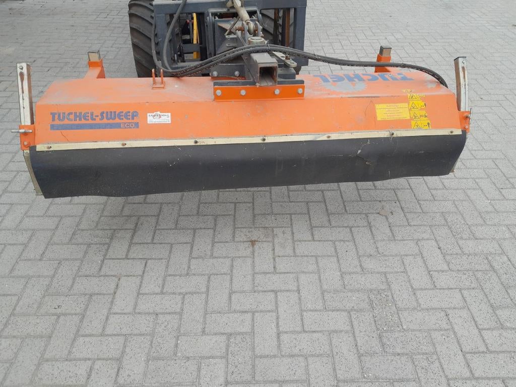 Veegmachine, Meerdere dieren