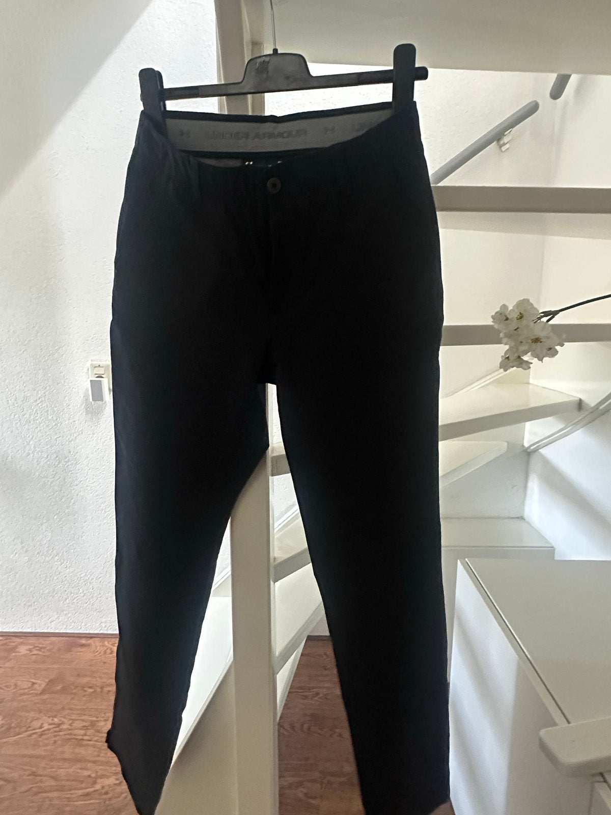 Under Armour Golfbroek Zwart Warm - Maat 30/32, Ophalen of Verzenden, Zo goed als nieuw