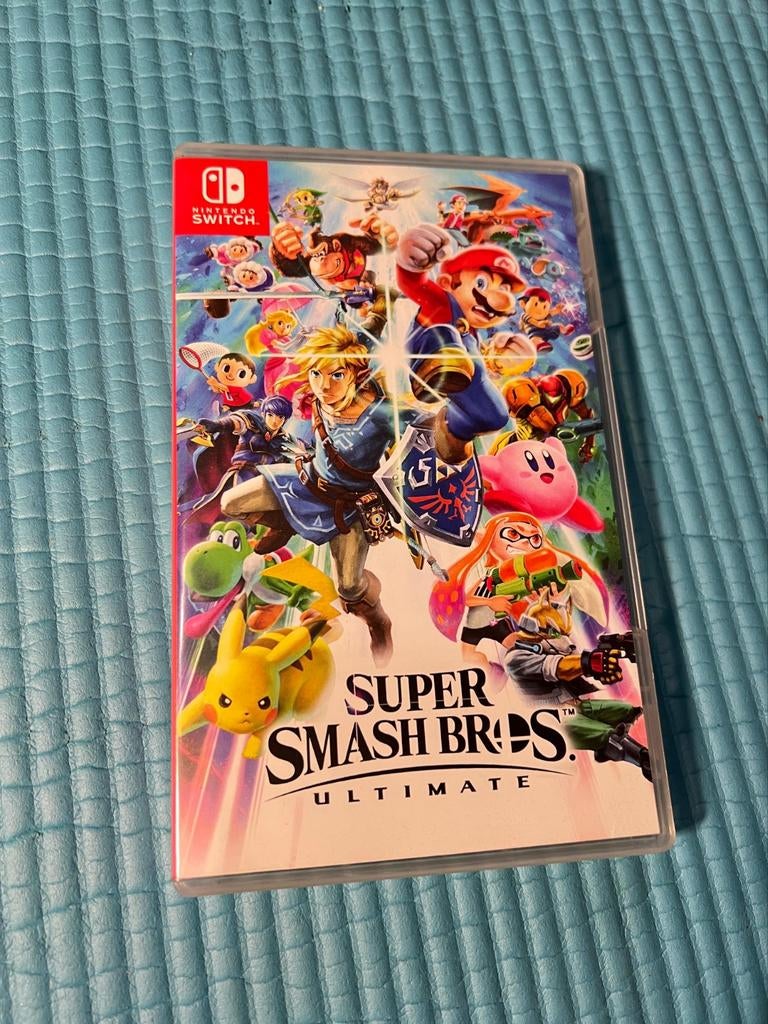 Super Smash Bros. Ultimate Nintendo Switch, Spelcomputers en Games, Games | Nintendo Switch, Ophalen, Vechten, Zo goed als nieuw