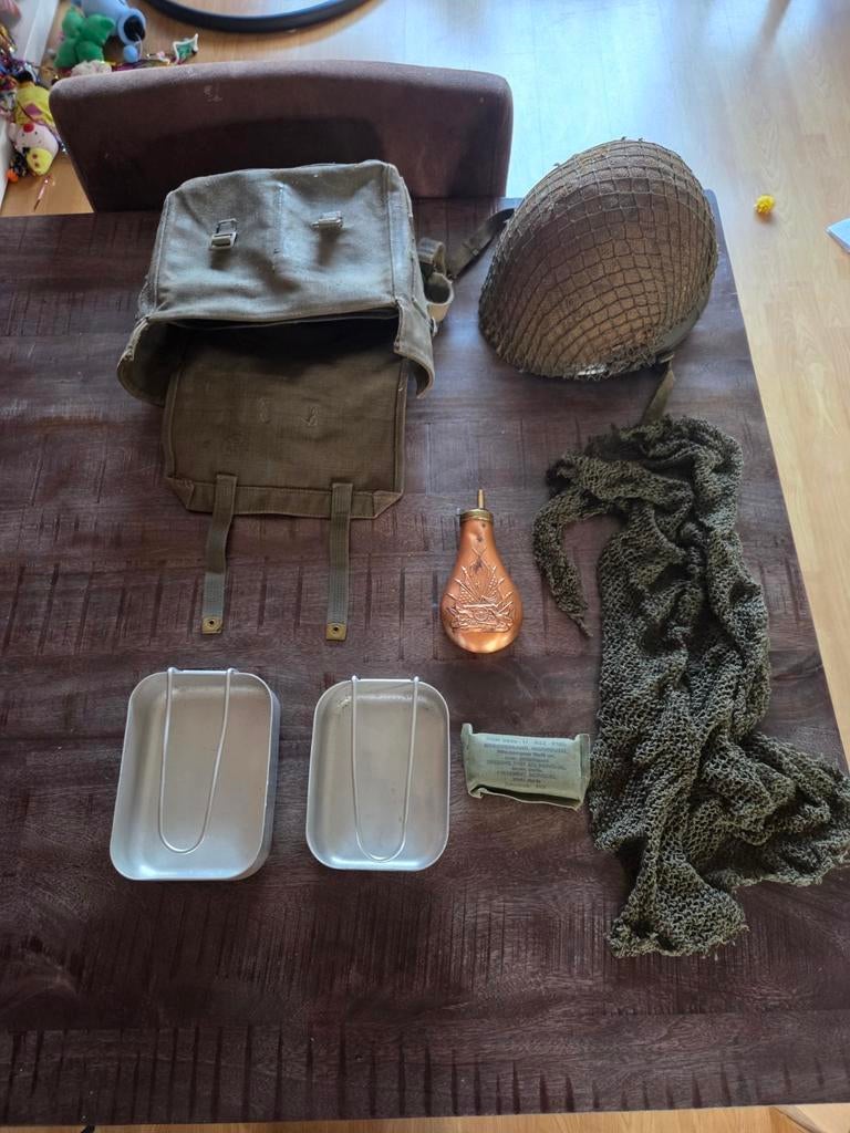 Militair verzameling, Ophalen