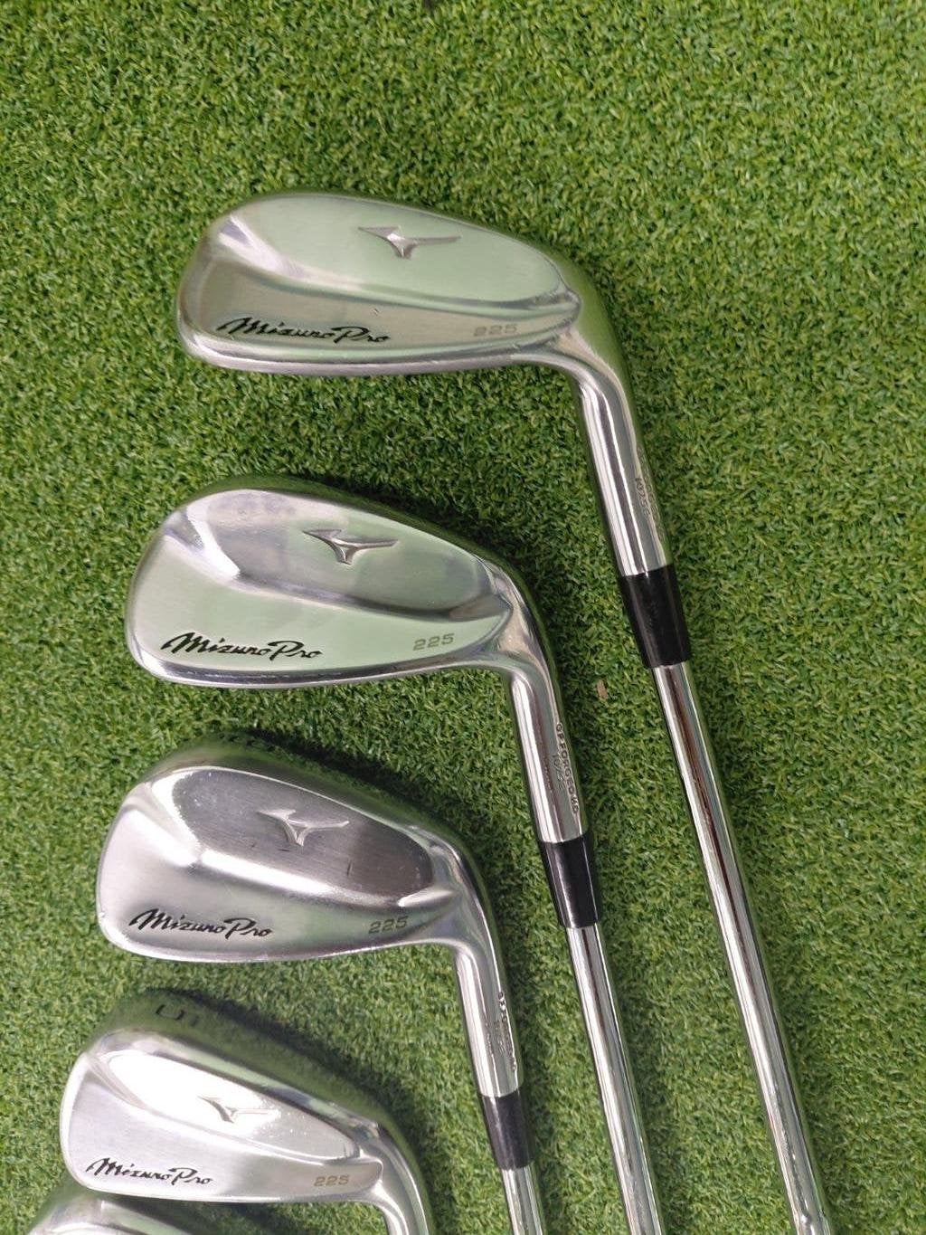 Mizuno Pro 225 ijzerset - perfecte staat -, Ophalen of Verzenden, Gebruikt, Set, Mizuno