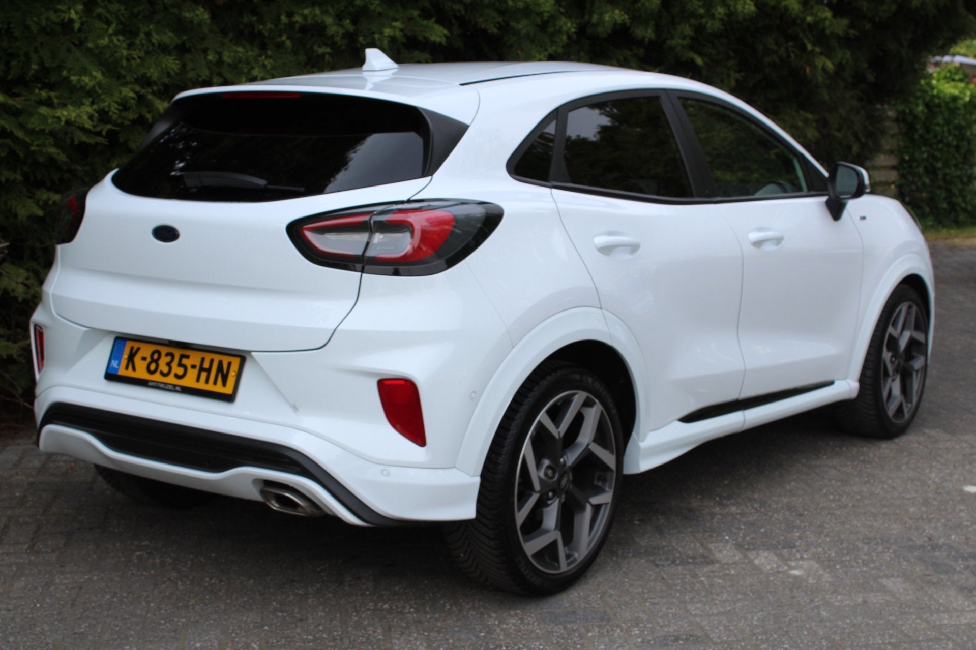 Ford Puma 1.0 EcoBoost Hybrid ST-Line X 125PK | Parkeercamer, Auto's, Voorwielaandrijving, 125 pk, Alcantara, Origineel Nederlands