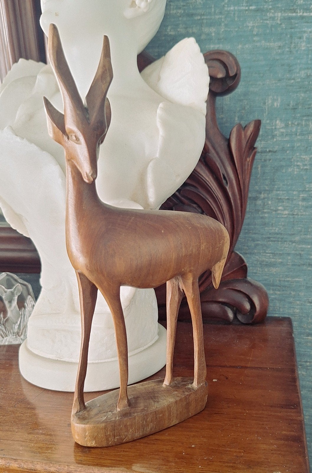 Vintage Teakhouten handgemaakt Gazelle/Antilope Beeldje 1960, Ophalen of Verzenden, 20 - 50 cm, Beeld, Hout