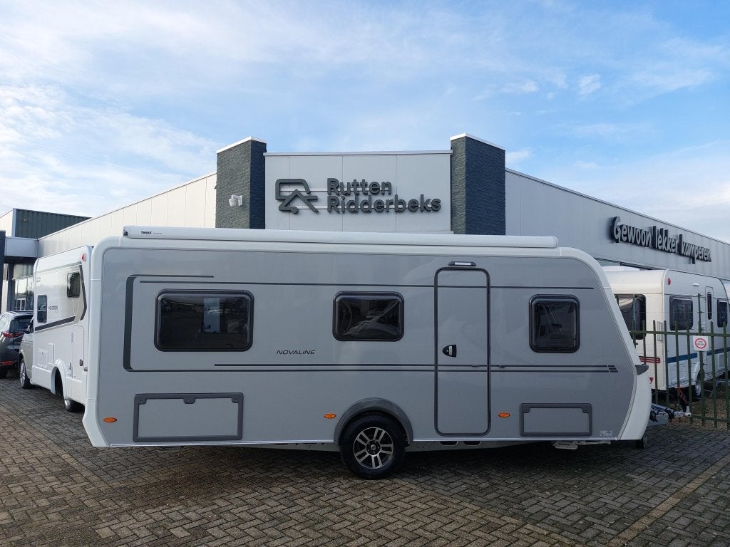 Eriba Novaline 495, Rondzit, Bedrijf, Overige typen, 5 tot 6 meter