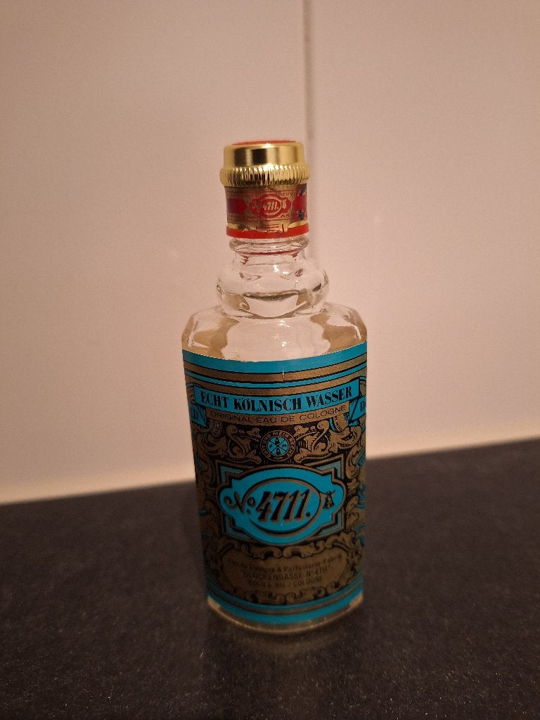 4711 Echt Kölnisch Wasser - eau de cologne, Sieraden, Tassen en Uiterlijk, Uiterlijk | Parfum, Ophalen of Verzenden, Zo goed als nieuw