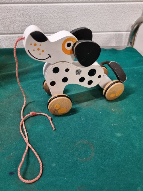 trekdier hond van hout, Ophalen of Verzenden, 'T Olde Gre-j, Info@toldegrej.nl, Endepoelstraat 20f Didam