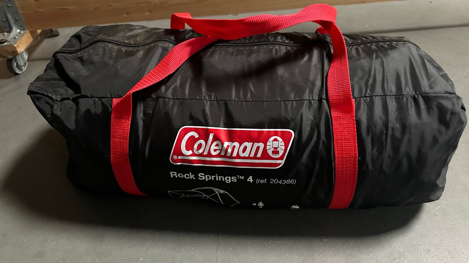 Coleman Rock Springs 4 Tent - Ideaal voor kamperen, Caravans en Kamperen, Tenten, Ophalen, Gebruikt, Tot en met 4