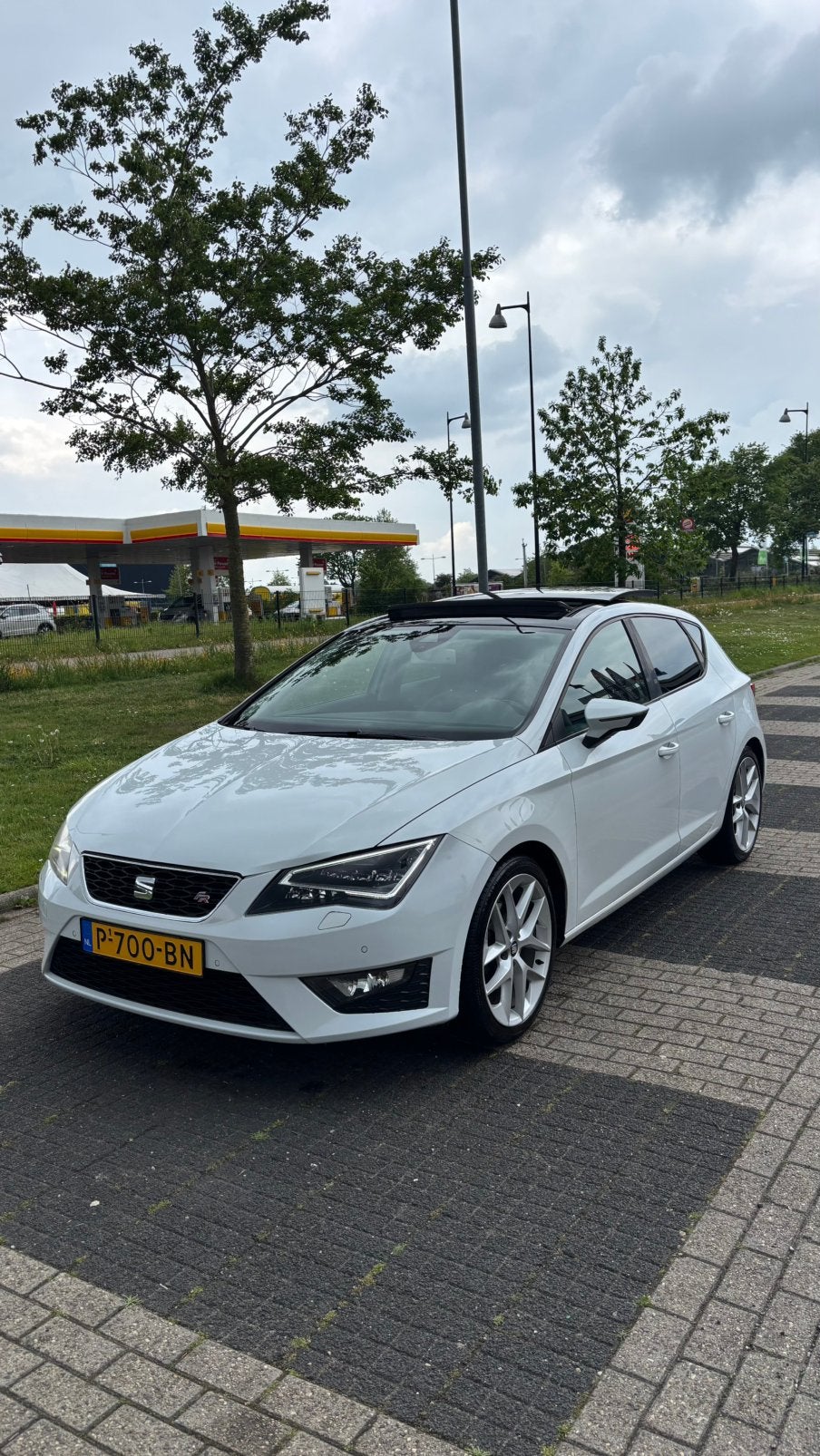 SEAT Leon FR 2.0 TDI FULLOPTION|DSG|Pano|LED|Leder/Alcantara, Zwart, 4 cilinders, 150 pk, Leon