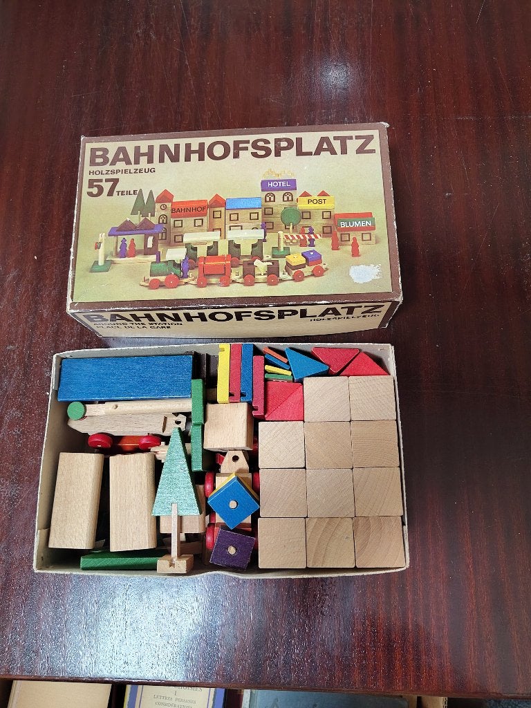 Bahnhofsplatz van Vero in originele doos, Ophalen of Verzenden, Zo goed als nieuw