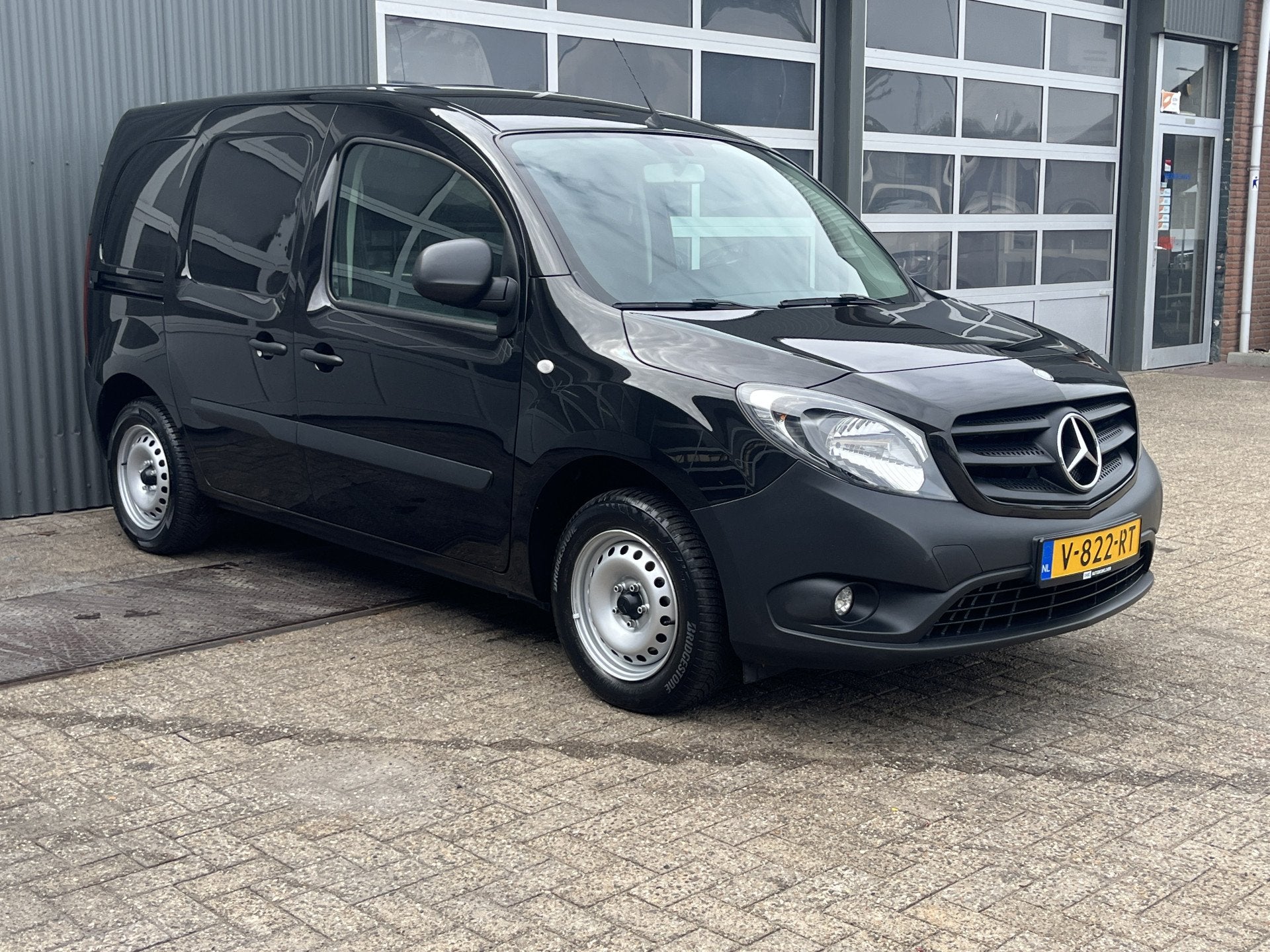 Mercedes-Benz Citan 111 CDI BlueEFFICIENCY Btw en Bpm vrij!, Auto's, Bestelauto's, Voorwielaandrijving, Stof, Gebruikt, 4 cilinders