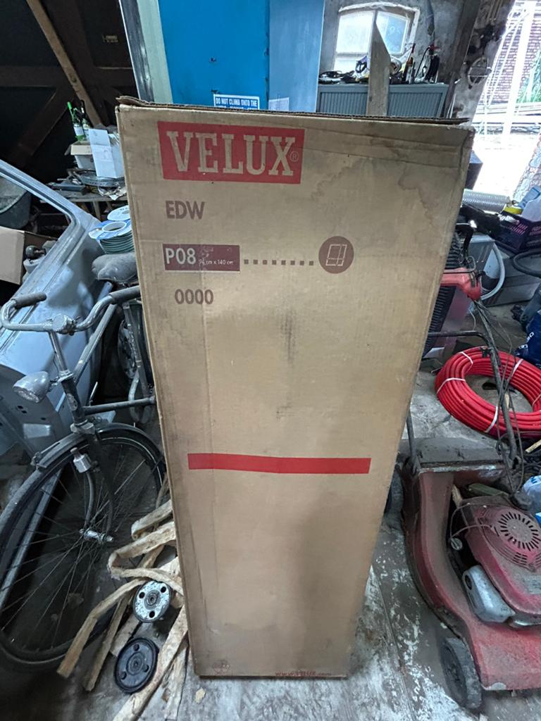 Velux gootstuk EDW P 08 94x140, Doe-het-zelf en Verbouw, Dakpannen en Dakbedekking, Zwart, Overige typen, Nieuw, Ophalen of Verzenden