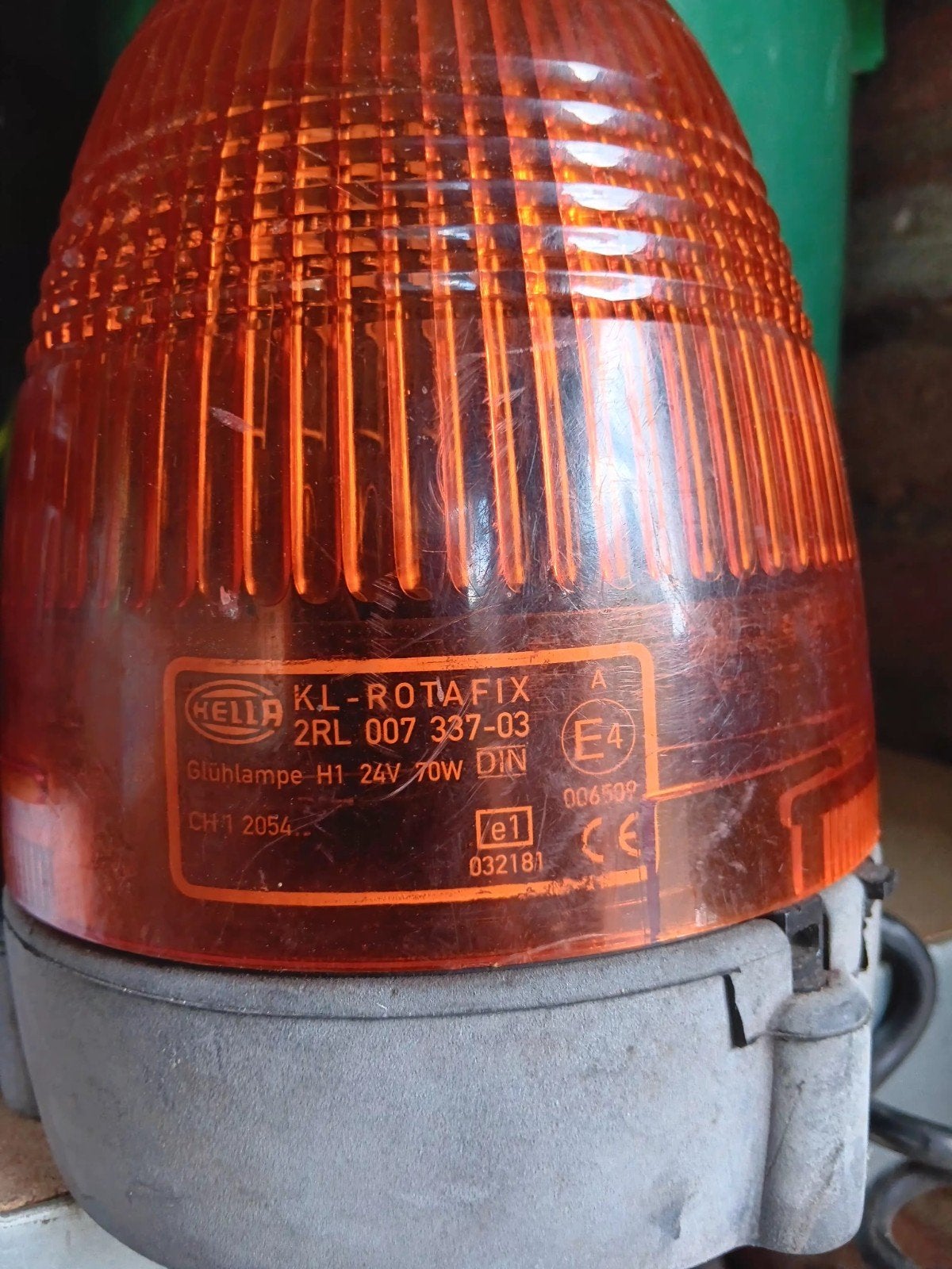 Hella KL-Rotafix magneet Zwaailamp 24V 70W DIN H1, Auto-onderdelen, Ophalen of Verzenden, Gebruikt, Verlichting
