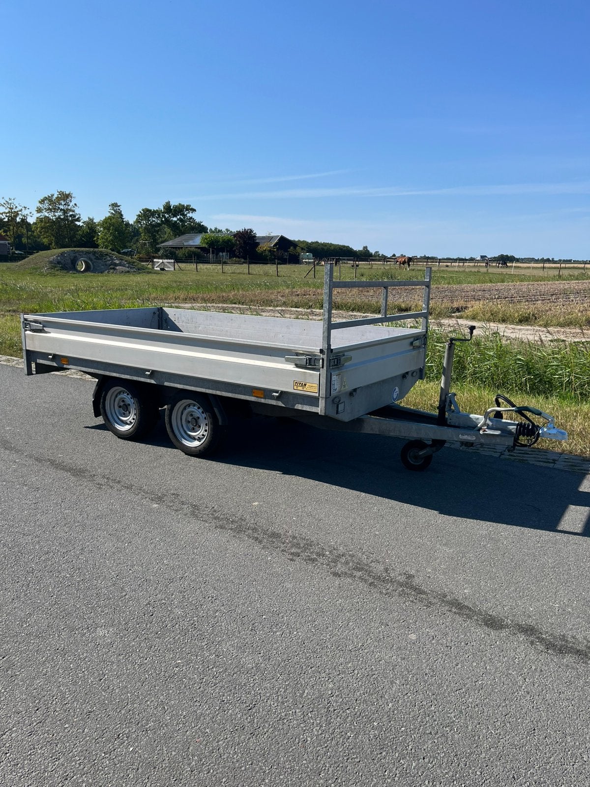 Hapert azure plateauwagen 305x160 cm 2000kg, Auto diversen, Aanhangers en Bagagewagens, Ophalen, Zo goed als nieuw