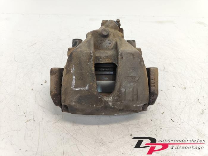Remklauw (Tang) links-voor van een Volvo C30, Gebruikt, -, -, Ophalen of Verzenden