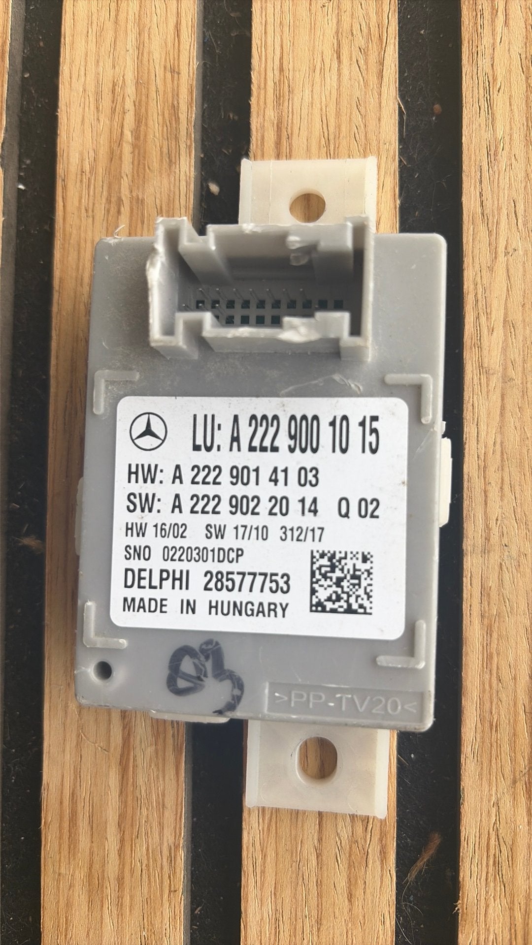 Mercedes Sfeerverlichting ECU ModuleAmbientLight A2229001015, Auto diversen, Overige Auto diversen, Ophalen
