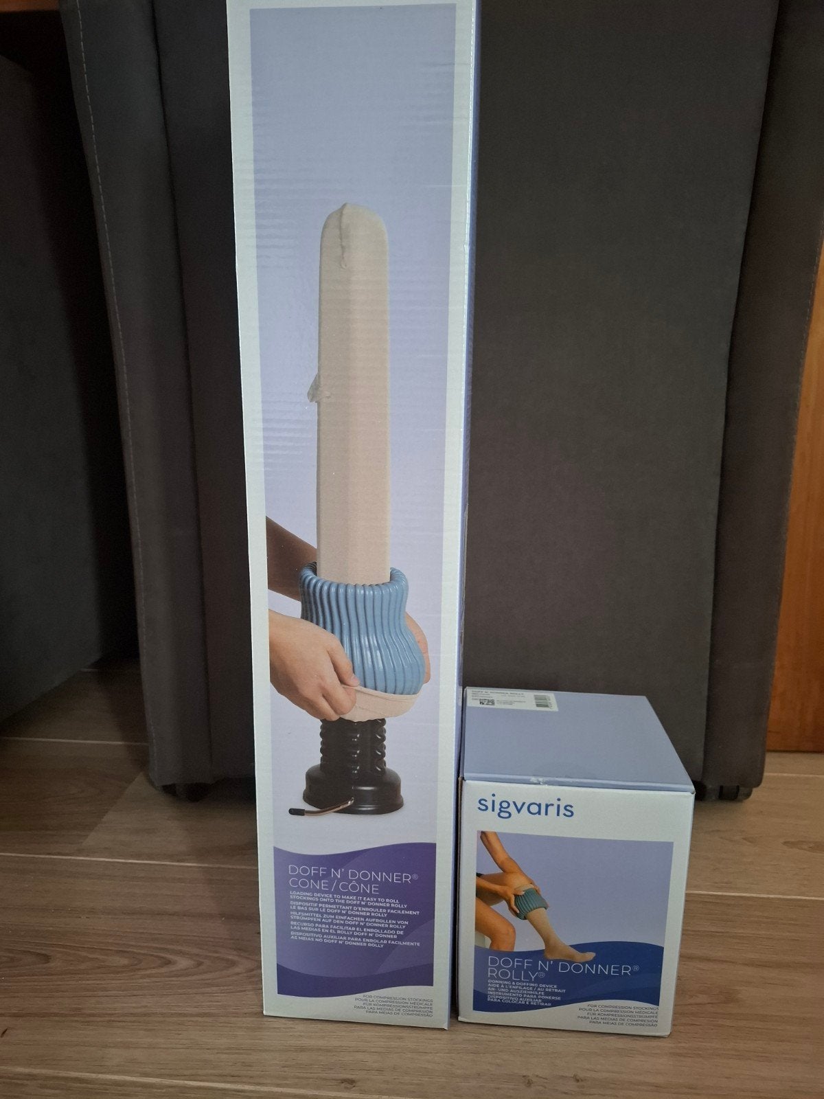 Sigvaris hulpmiddel voor aantrekken van steunkousen, Ophalen, Zo goed als nieuw