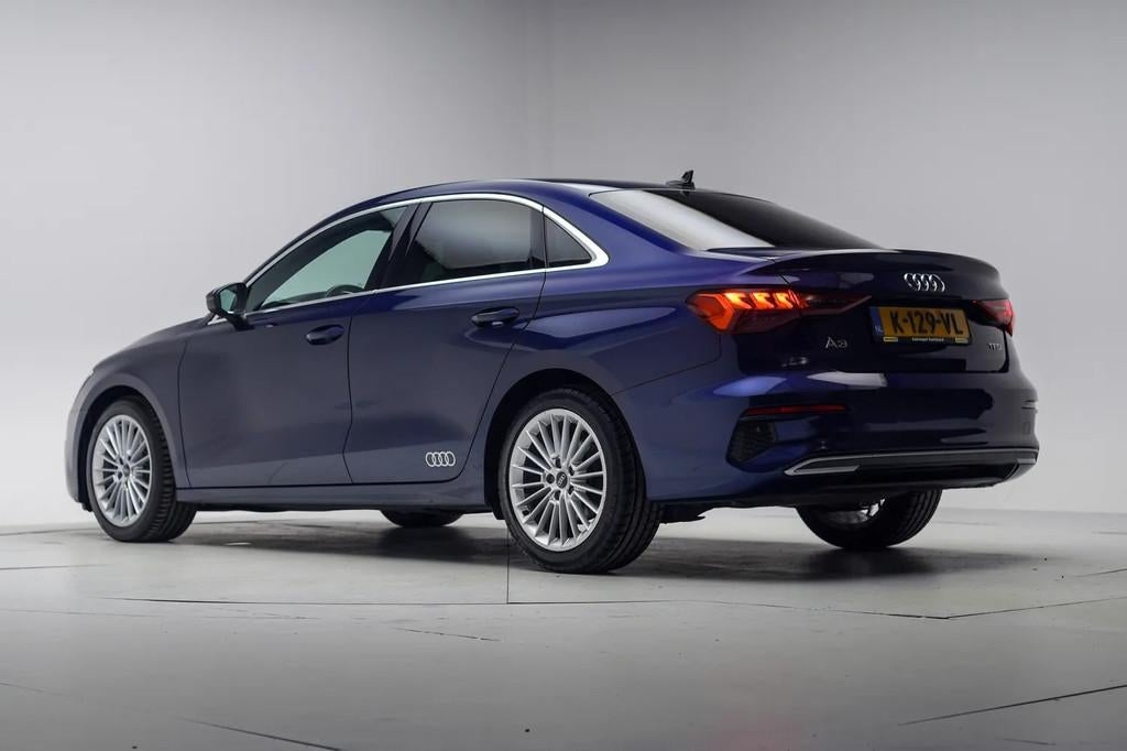 Audi A3 Limousine 35 TFSI 150pk Sport Aut. [ LED Virtual Nav, Auto's, 1295 kg, 4 cilinders, 150 pk, Blauw