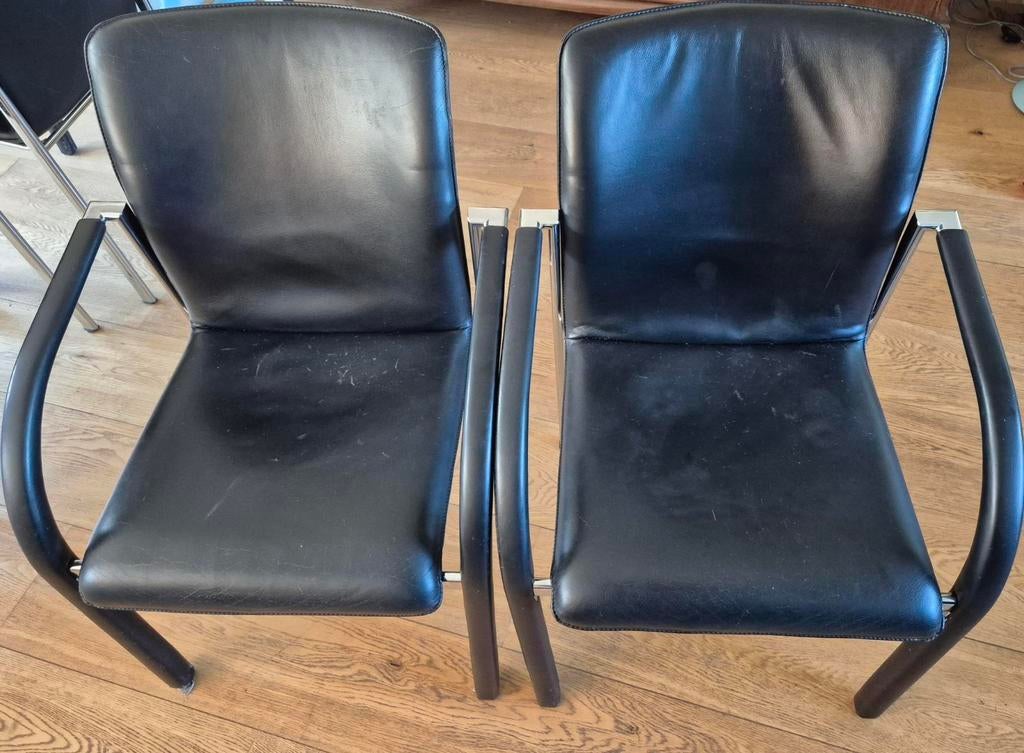 Leolux eetkamerstoelen - Zwart leer met chromen onderstel, Ophalen, Gebruikt, Twee, Zwart