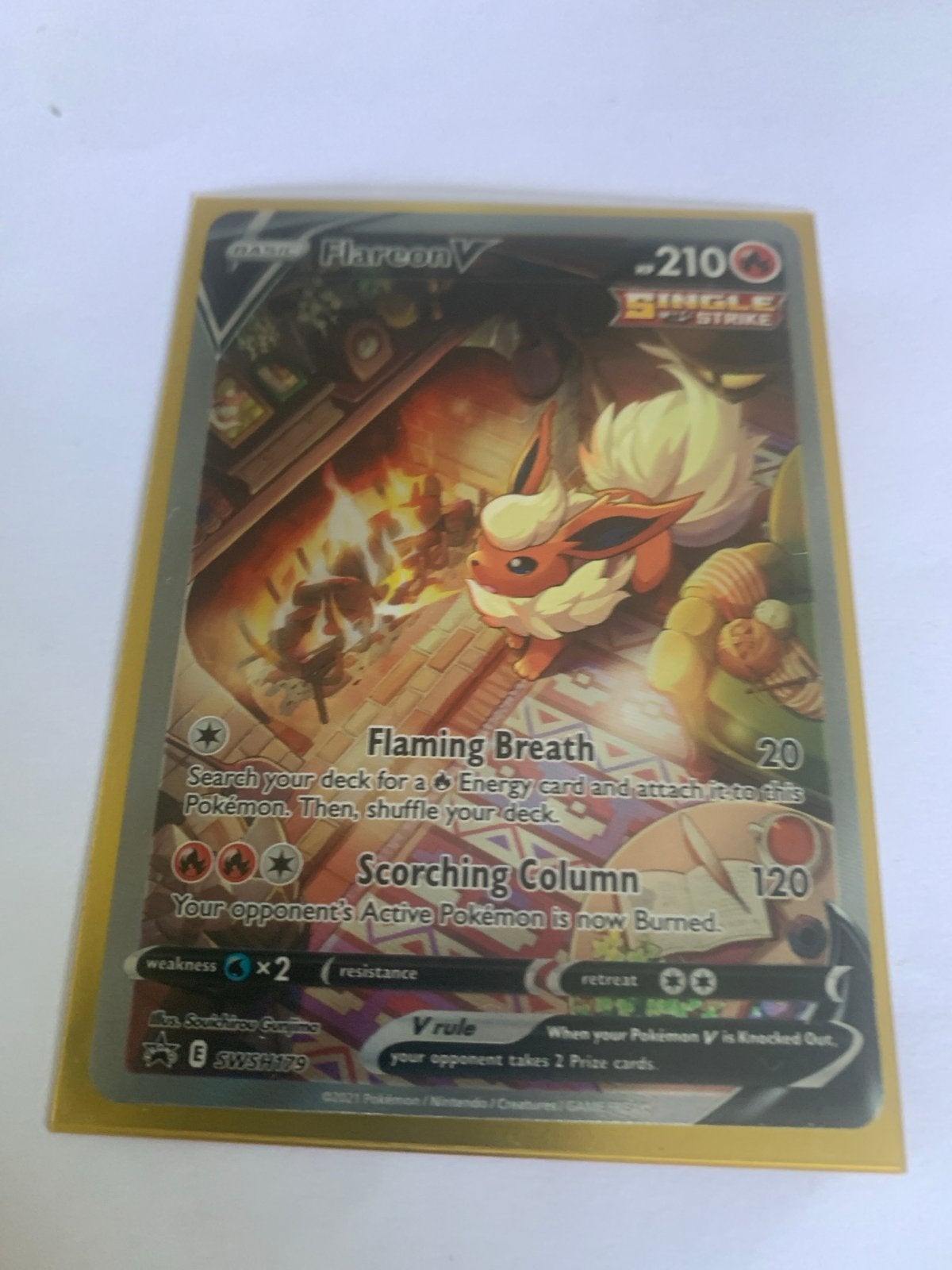 Pokémon Kaart Flareon V SWSH179 Single Strike, Ophalen, Zo goed als nieuw, Losse kaart