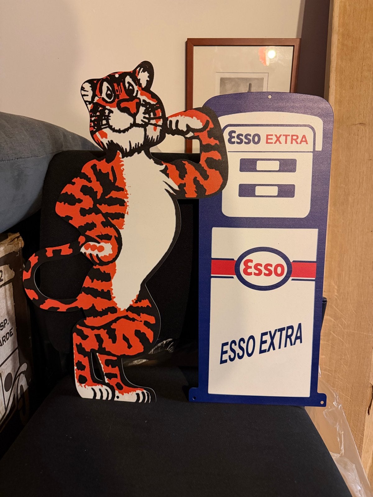 Nieuw Aluminium Esso Extra Reclamebord met Tijger, Ophalen of Verzenden, Nieuw, Reclamebord