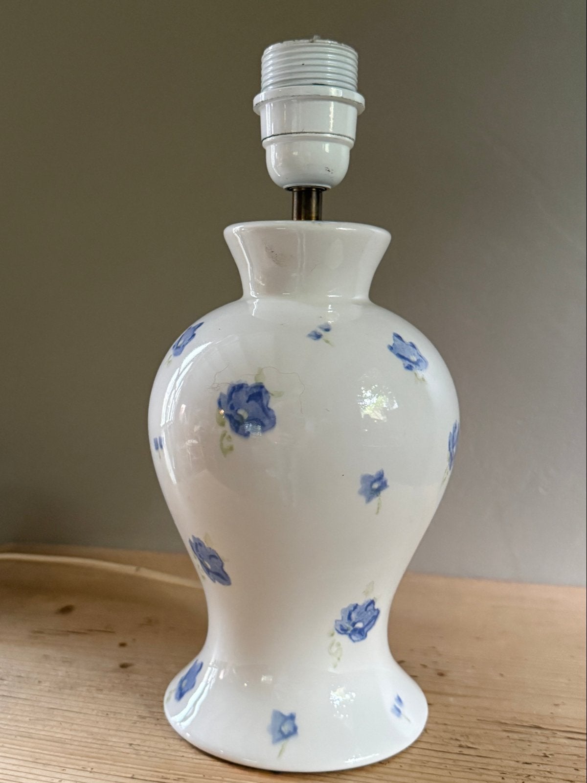 Laura Ashley tafellamp met bloemmotief, Gebruikt, Overige typen, Overige merken, E27 (groot)