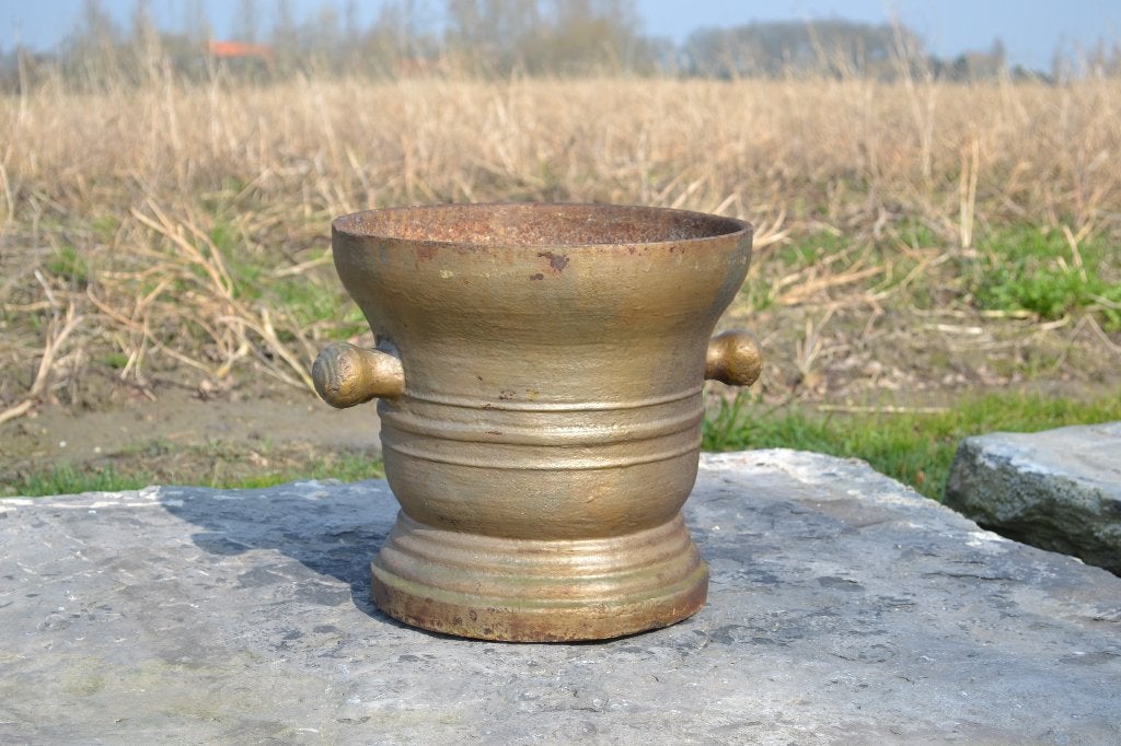 antieke gietijzeren vijzel van 75kg, Ophalen, Gebruikt