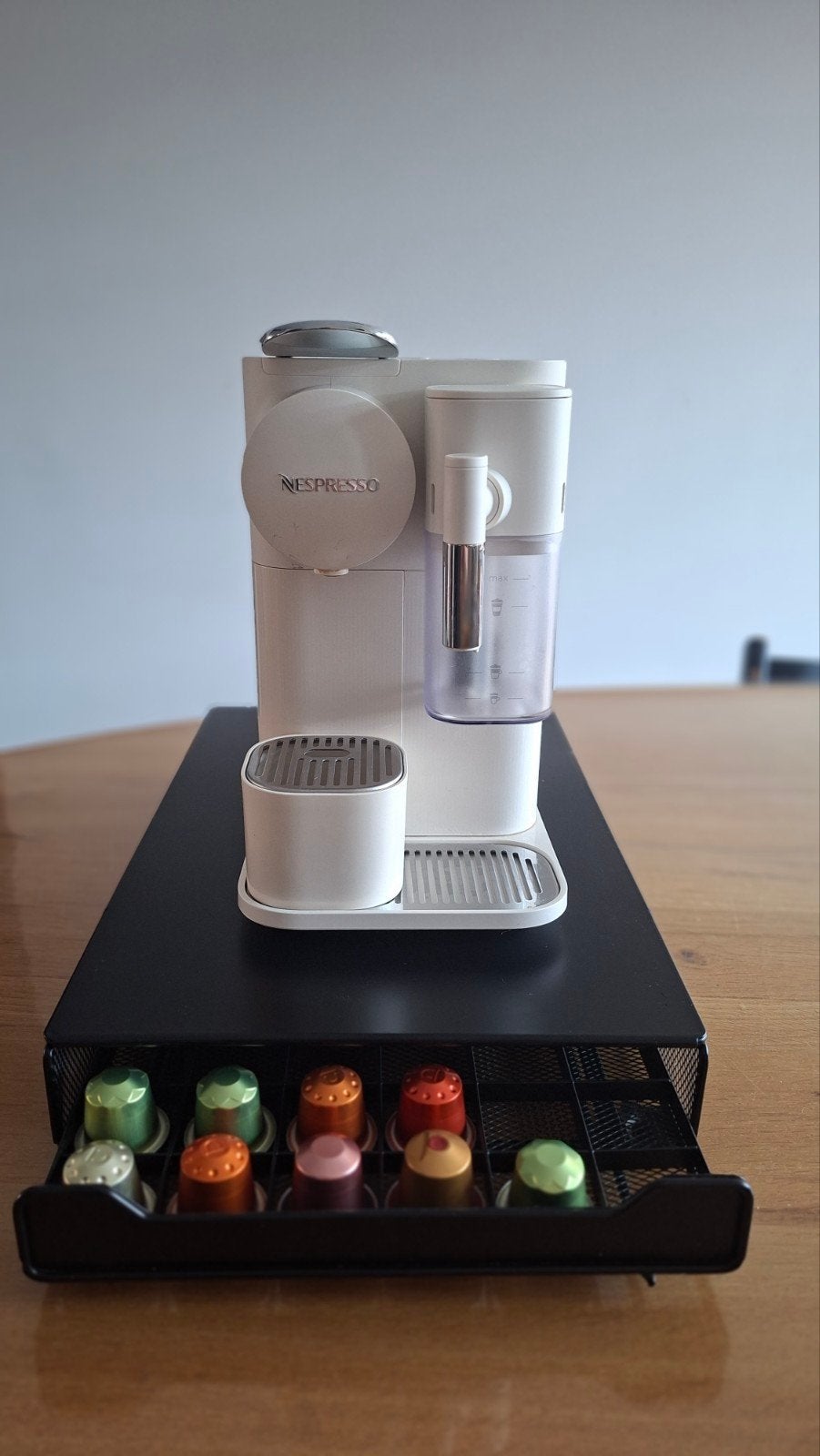 nespresso delonghi capsule incl opberger, Ophalen, Gebruikt, Nespresso, De'Longhi