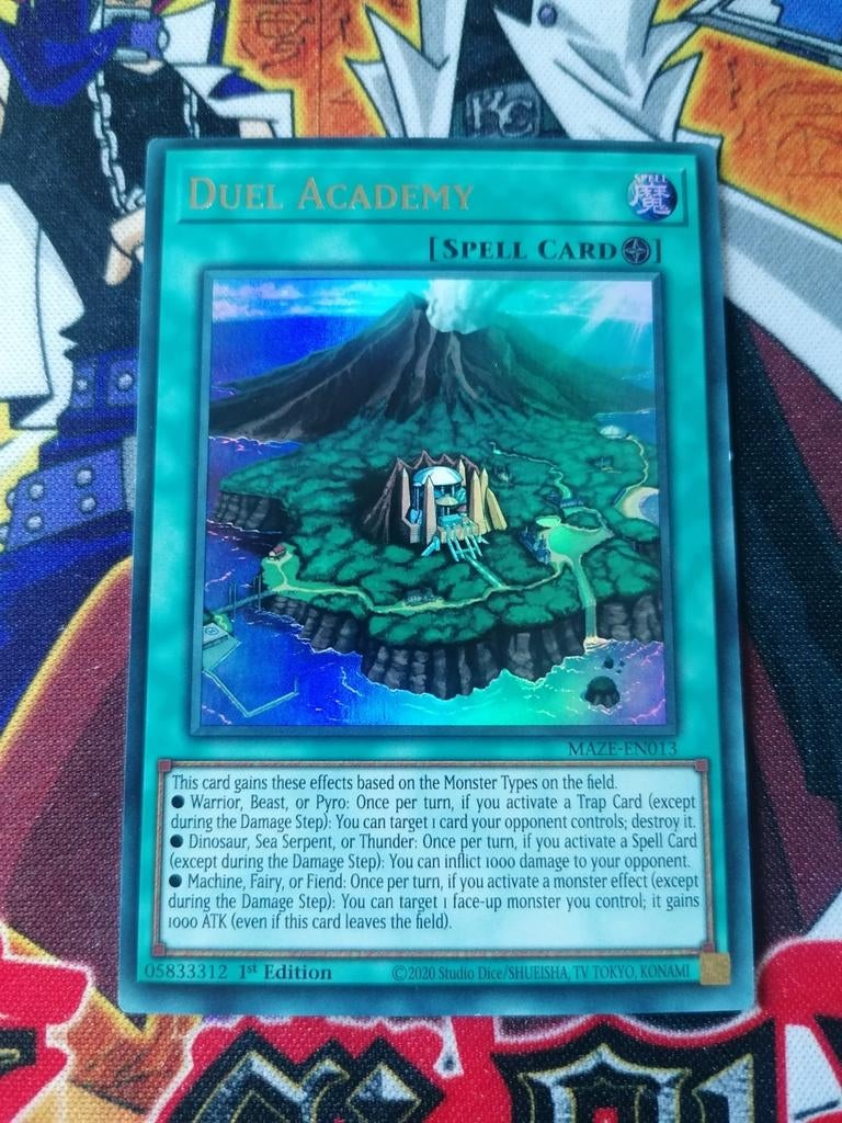 Duel Academy - Ultra Rare MAZE - Yu-Gi-Oh, Hobby en Vrije tijd, Verzamelkaartspellen | Yu-gi-Oh!, Ophalen of Verzenden, Zo goed als nieuw