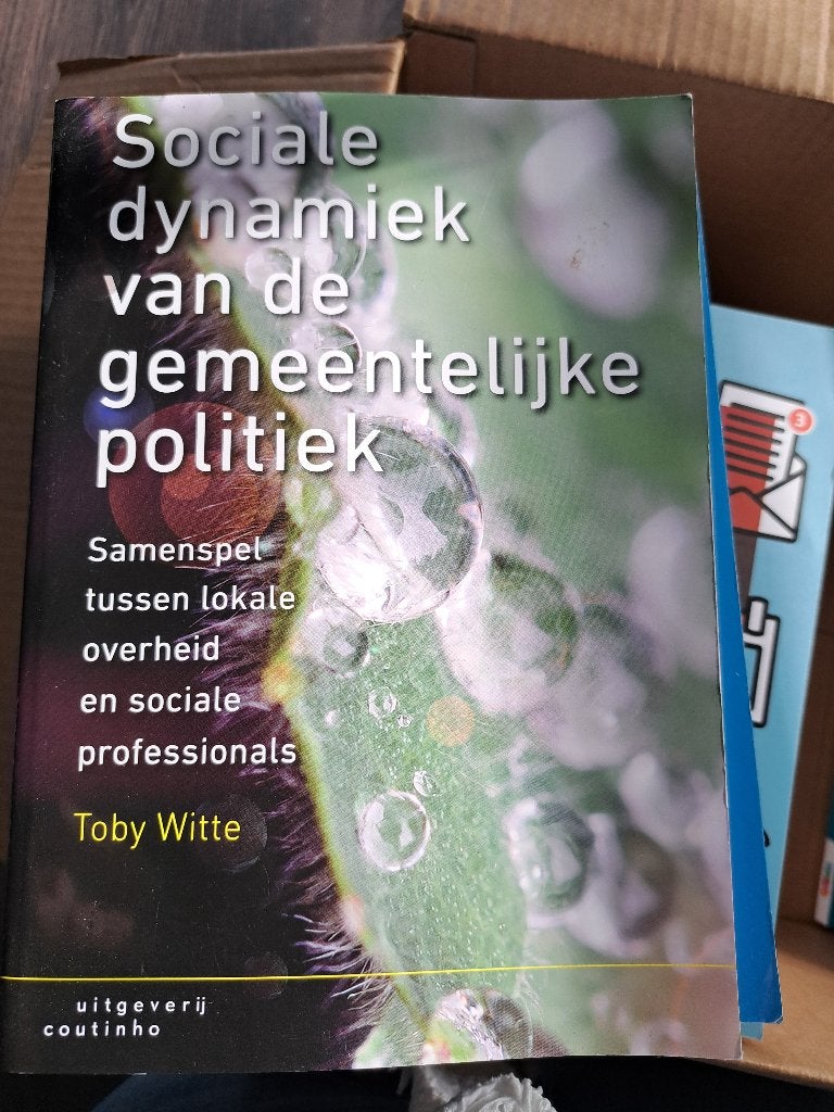 Sociale dynamiek in gemeentelijke politiek, Boeken, Zo goed als nieuw, Alpha, Toby Witte, HBO