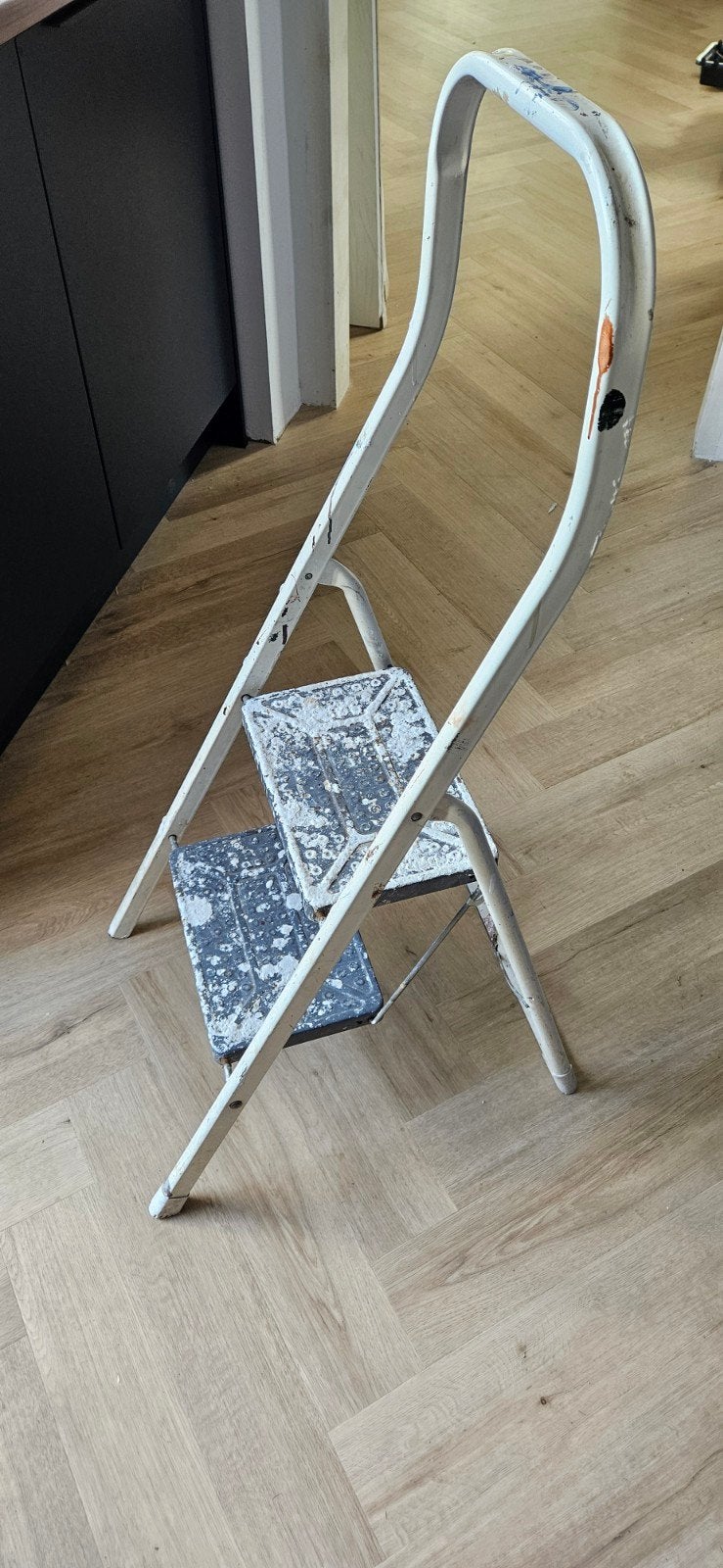 Gebruikte trap met 2 treden, Ophalen