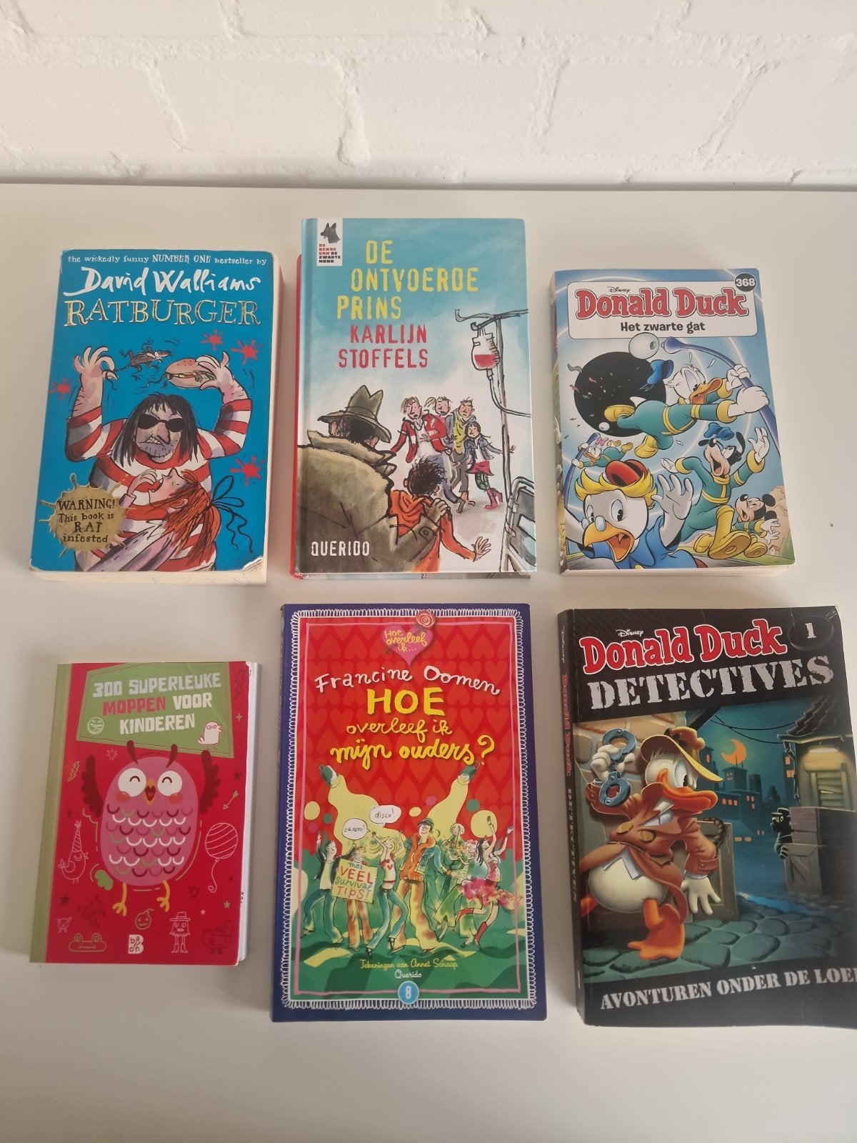 6 kinderboeken: Donald Duck, David Walliams, Hoe overleef ik, Ophalen of Verzenden, Gelezen