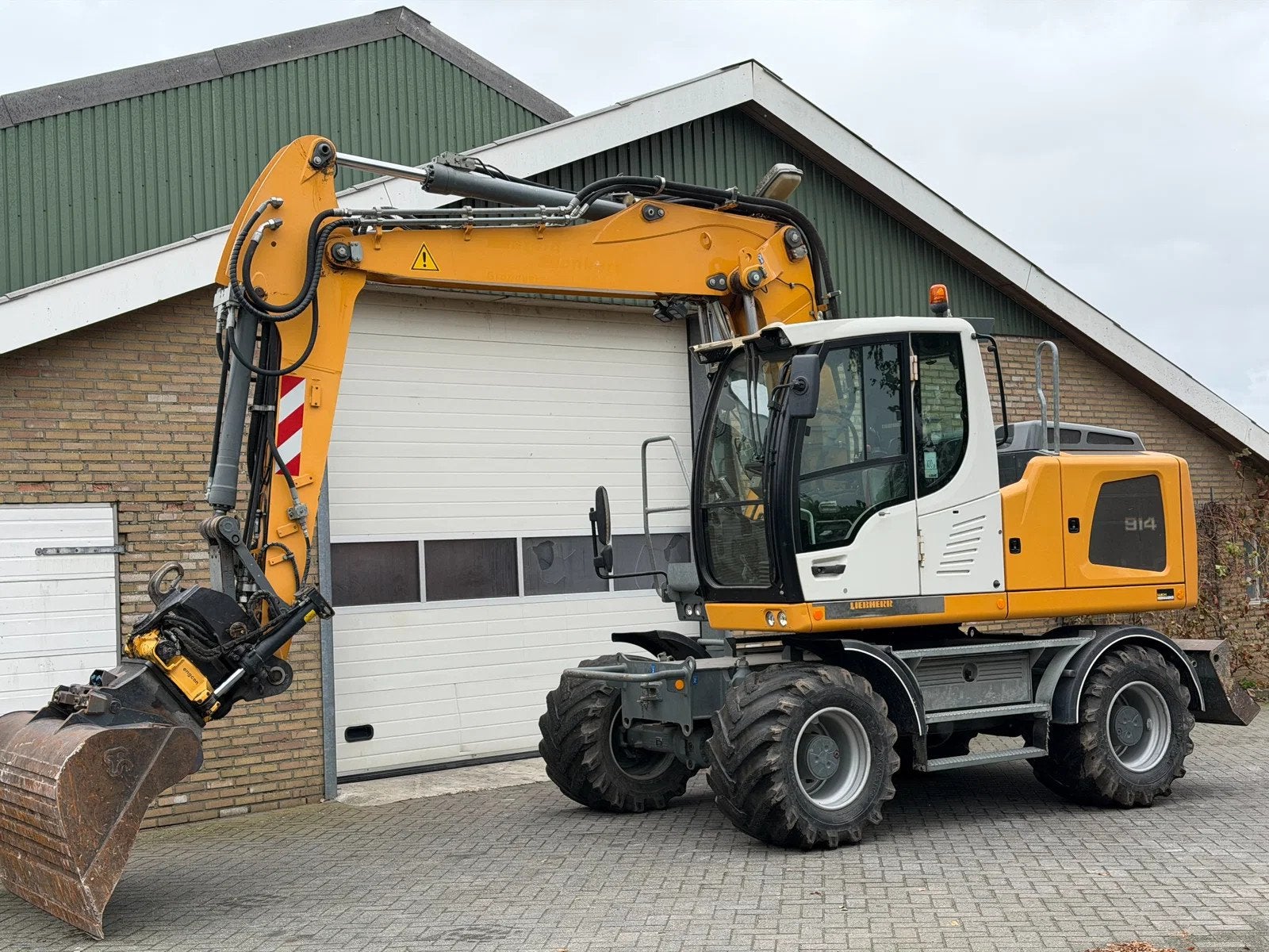 Liebherr A914 LITRONIC A914 (bj 2016), Graafmachine