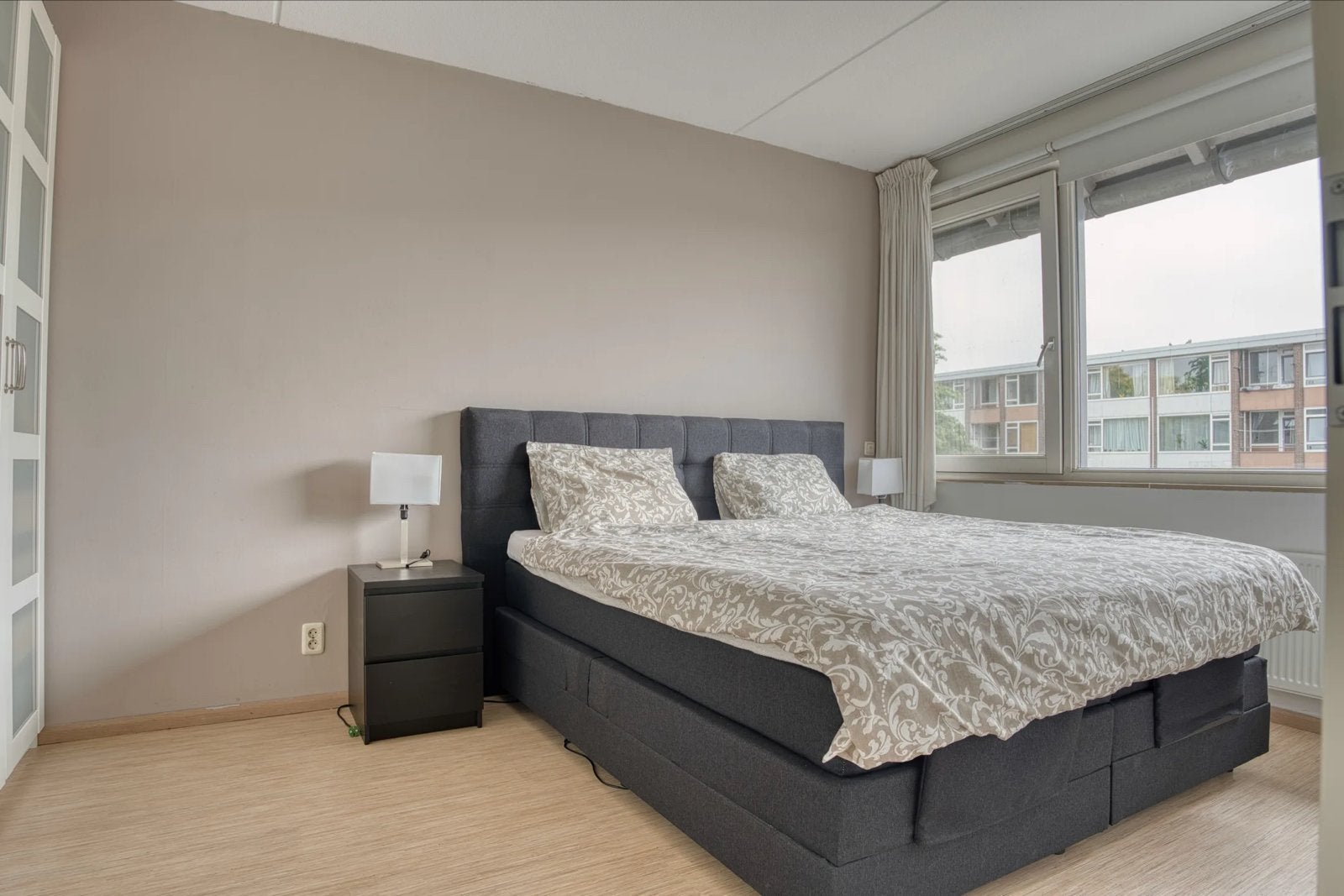 Elektrisch verstelbaar bed 180x200 met splittopper, Ophalen, Tweepersoons, 180 cm, 200 cm