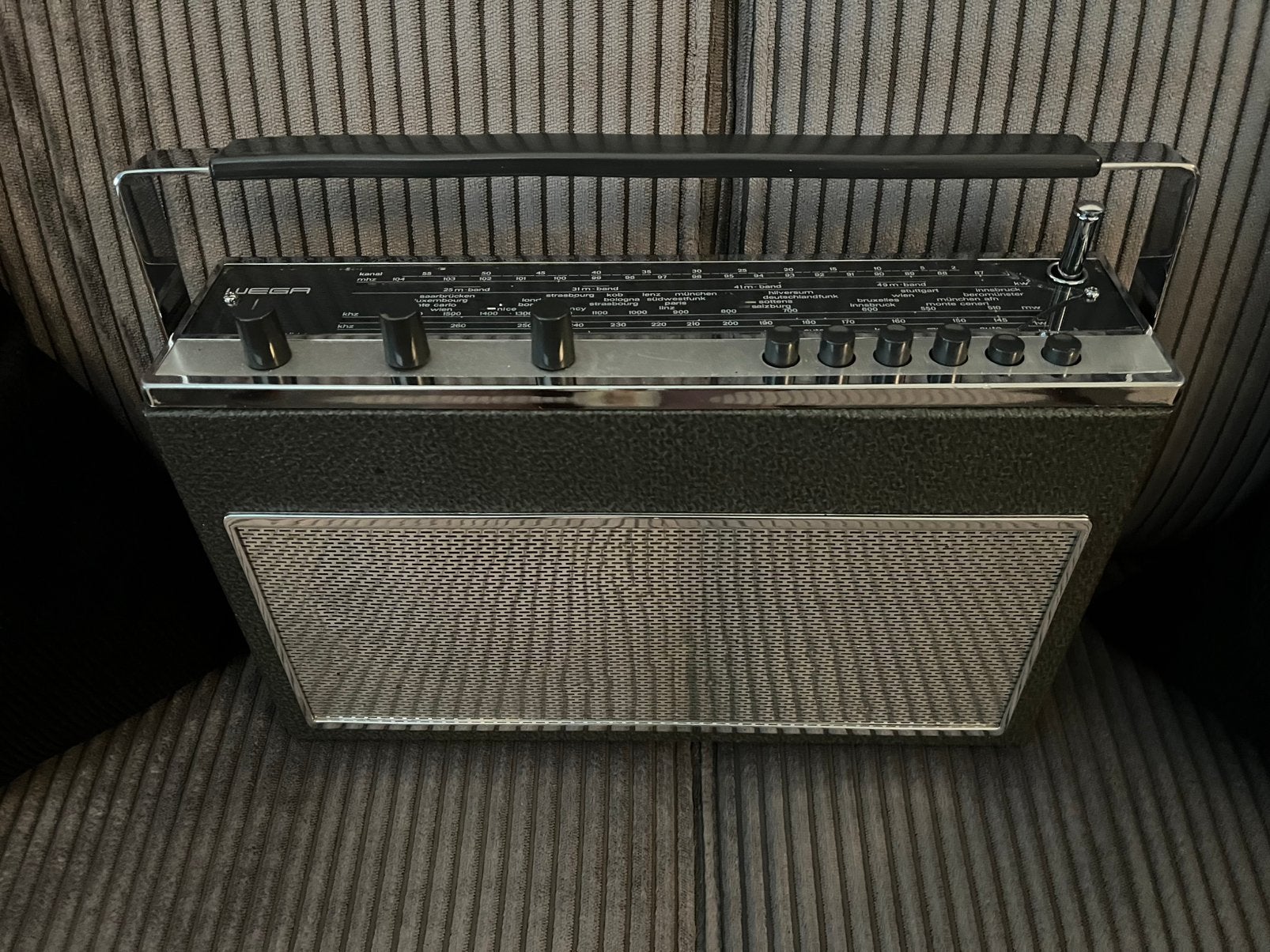 Wega transistorradio, Ophalen of Verzenden, Transistorradio
