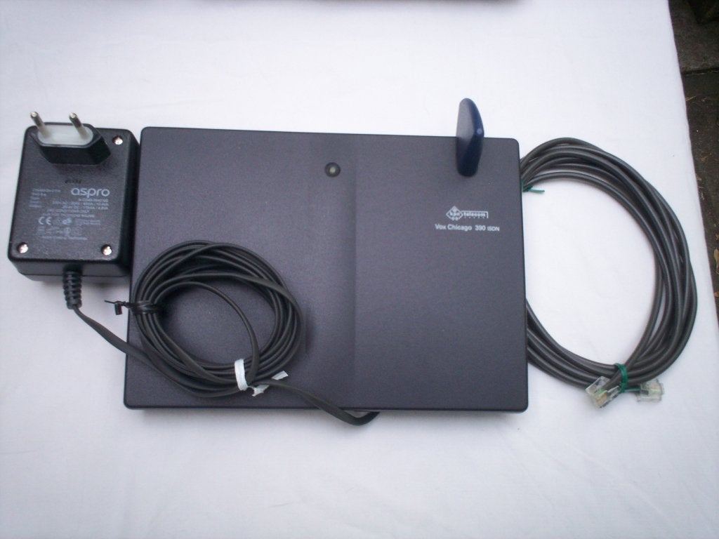 kpn isdn centrale(s) 390, Ophalen of Verzenden, Zo goed als nieuw, ISDN-centrale