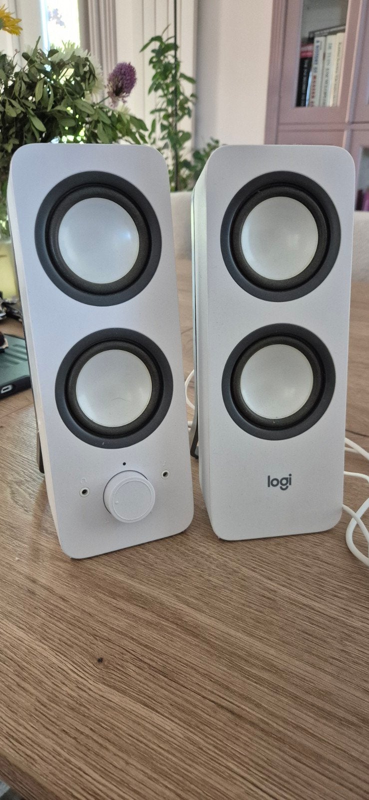 Logitech 2.0 Luidsprekerset - Wit, Ophalen of Verzenden, Gebruikt, Audiokanaal 2, Logitech
