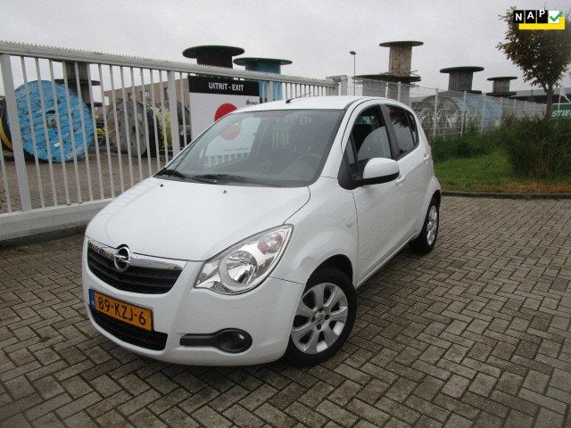 Opel Agila 1.2 Edition, Voorwielaandrijving, 86 pk, 4 cilinders, 965 kg