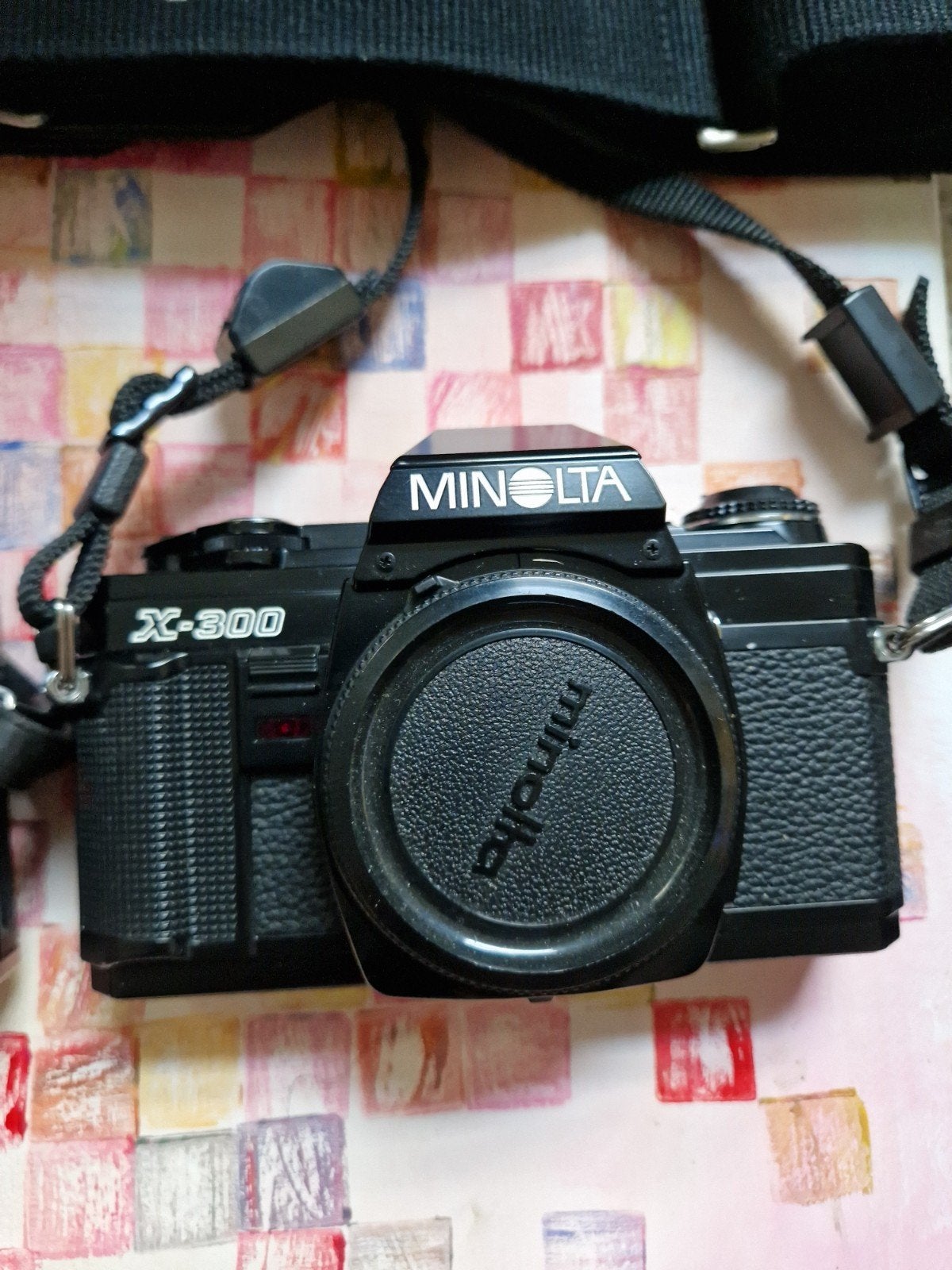 Minolta X-300 spiegelreflexcamera - Film getest, Ophalen of Verzenden, Zo goed als nieuw, Spiegelreflex