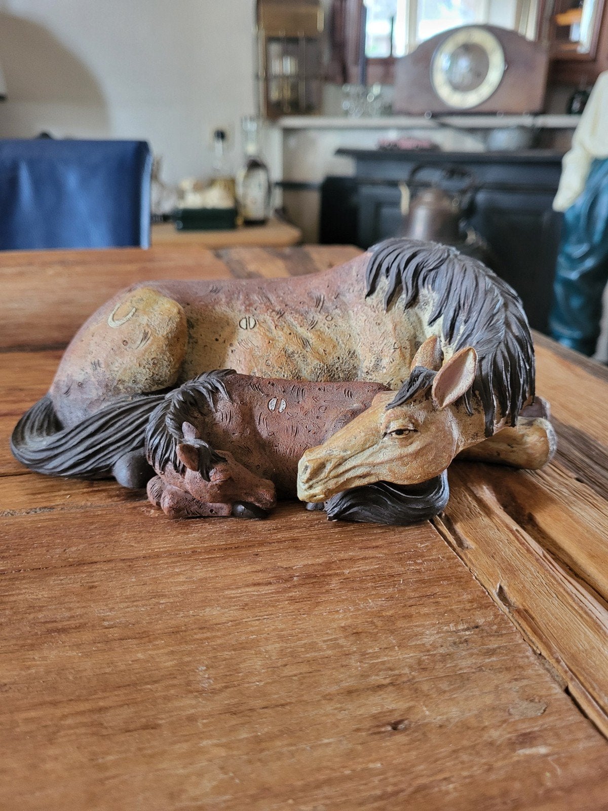 Paard met veulenbeeld., Huis en Inrichting, Ophalen of Verzenden