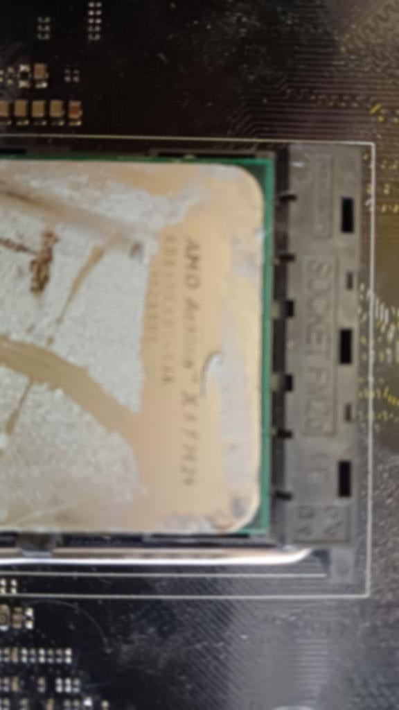 Moederbord met AMD Athlon X4 FM2 - Werking Onbekend, Computers en Software, Moederborden, Ophalen, Niet werkend, AMD, FM2