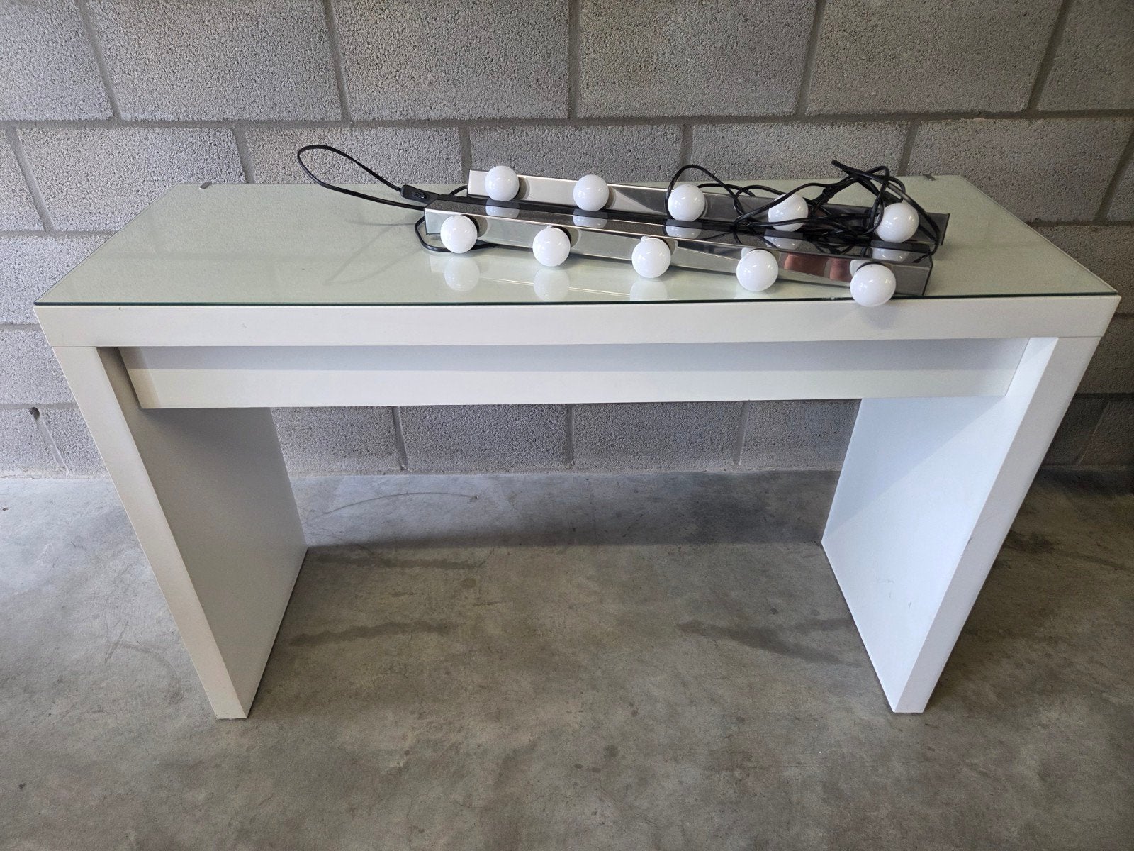 kaptafel met spiegel en lampen, Huis en Inrichting, Ophalen of Verzenden, Zo goed als nieuw, Vrijstaande haard, Elektrische haard