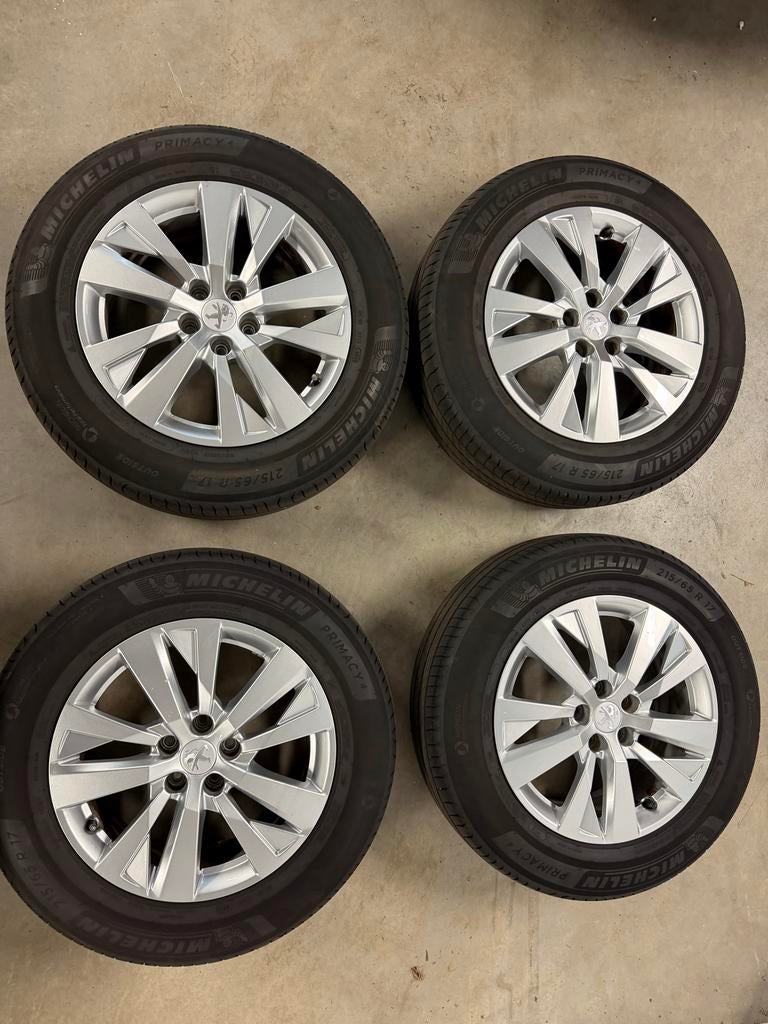 Peugeot velgen 3008/5008 215/65 R17 Michelin Zomerbanden, Ophalen, Banden en Velgen, 17 inch, Personenwagen