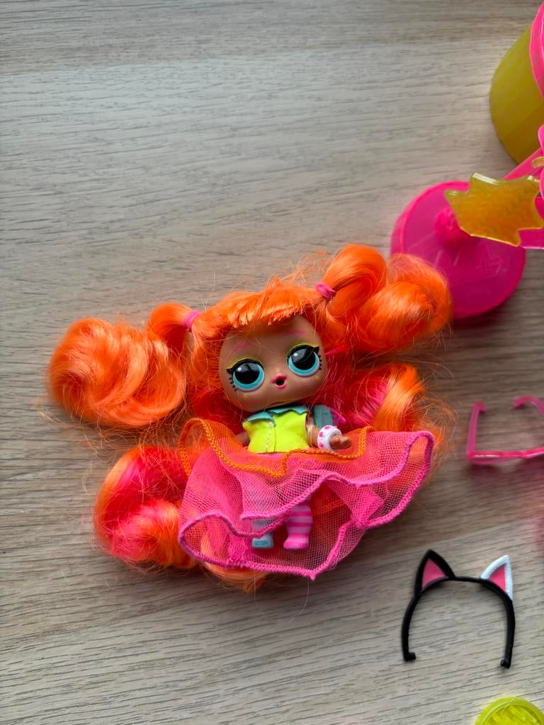 LOL surprise poppetje met accessoires los, Ophalen, Zo goed als nieuw