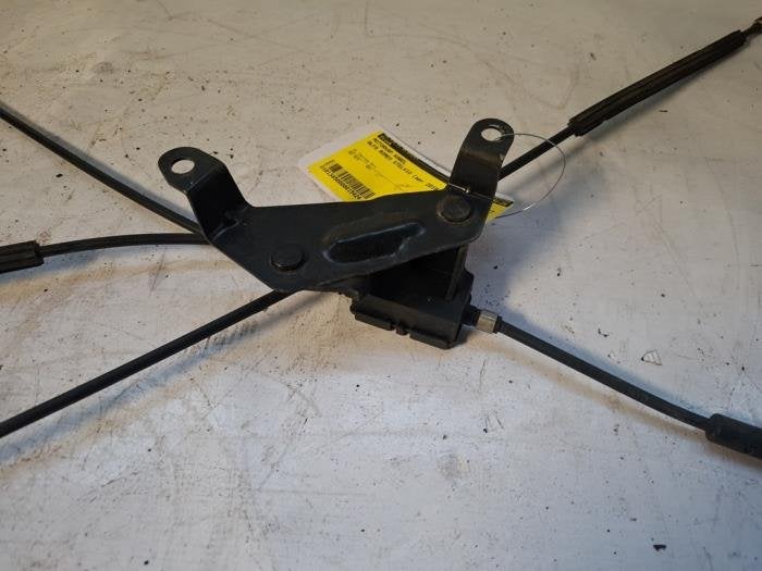Motorkap Kabel van een Alfa Romeo Stelvio, Gebruikt, -, Verzenden, -