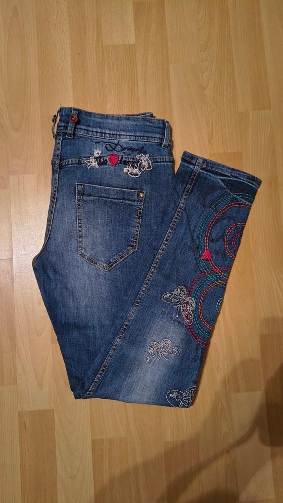 Desigual Jeans W29L32 met borduursels, Blauw, Overige jeansmaten, Ophalen of Verzenden, Desigual