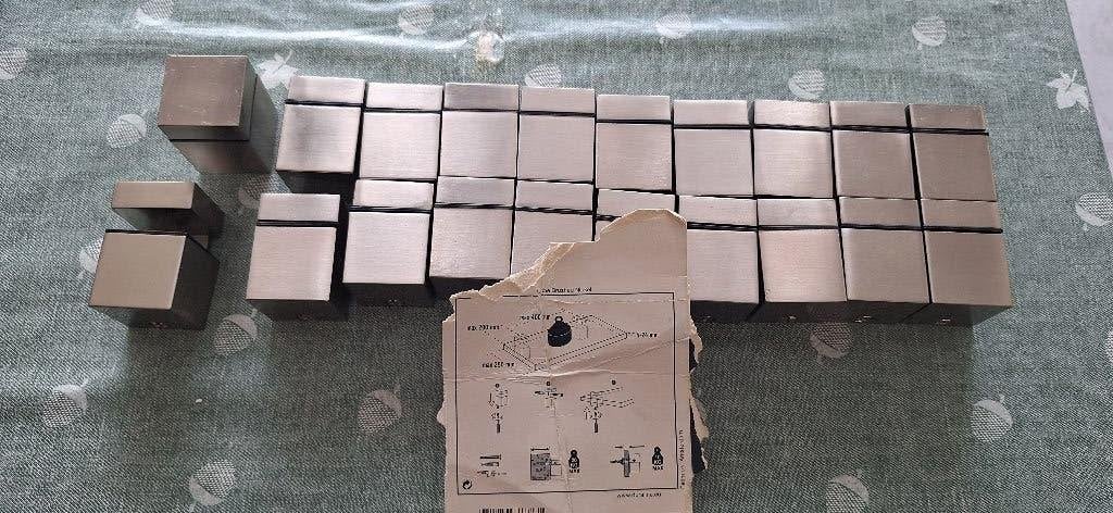 Duraline plankdragers 20x clip Kubus Mini geborsteld nikkel, Ophalen, Gebruikt