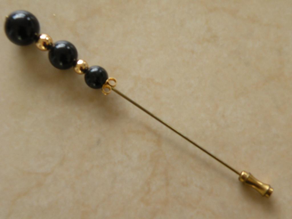 Hoedenspeld.  Lengte 11 cm., Sieraden, Tassen en Uiterlijk, 10 cm of meer, Overige materialen, Ophalen of Verzenden, Zo goed als nieuw