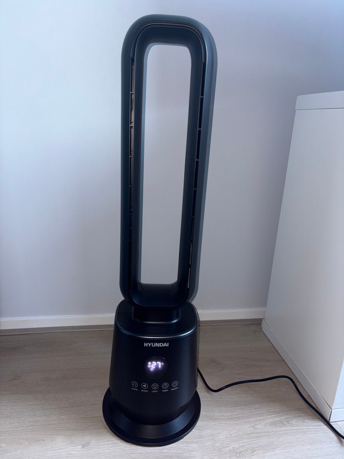 Hyundai Bladeless Ventilator Premium–3 Snelheden–Nieuwstaat, Ophalen of Verzenden, Ventilator met afstandsbediening, Nieuw, Statiefventilator